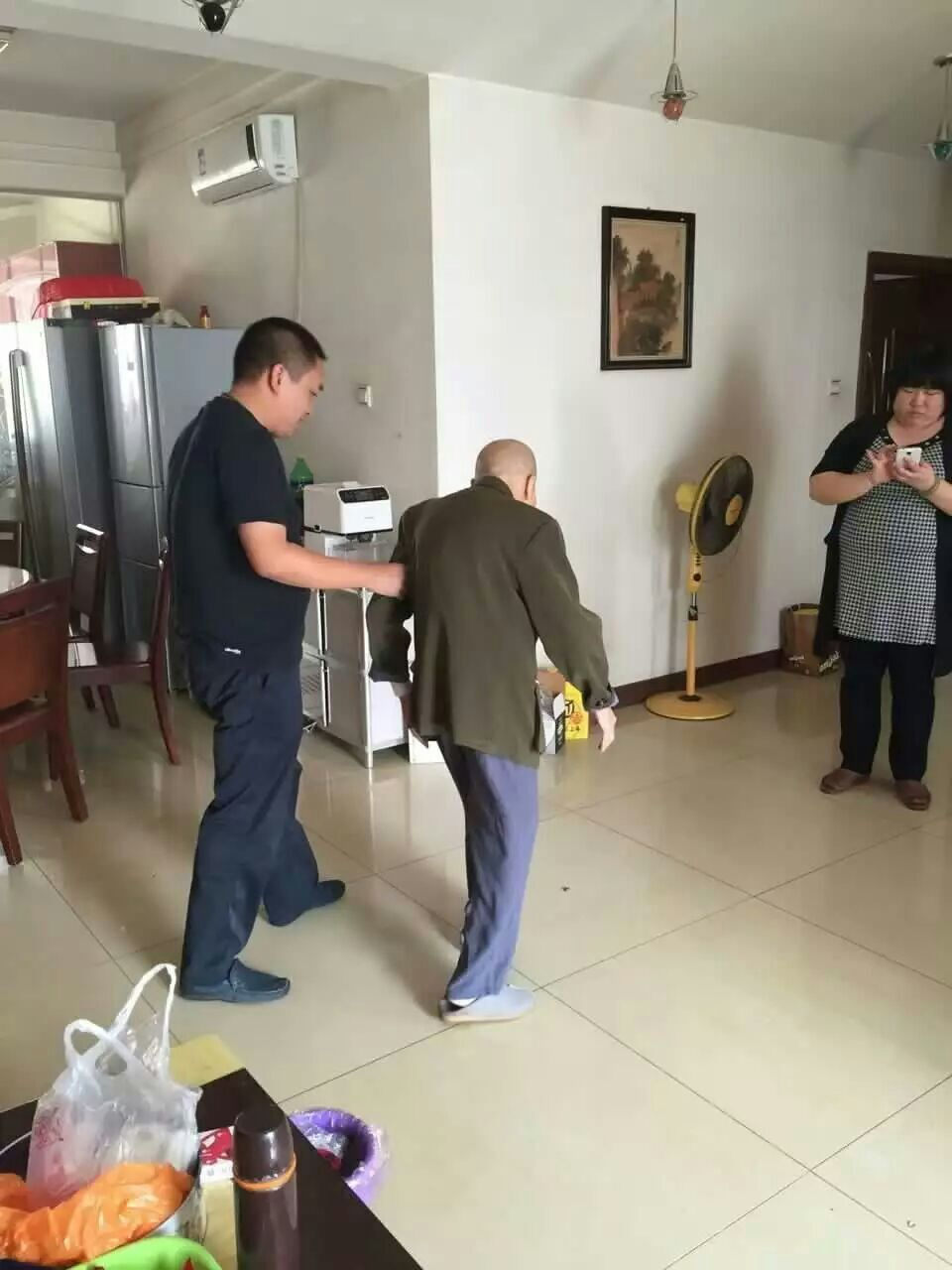 探望常德会战幸存者吴淞老人（后出家，法号上来下空老和尚）