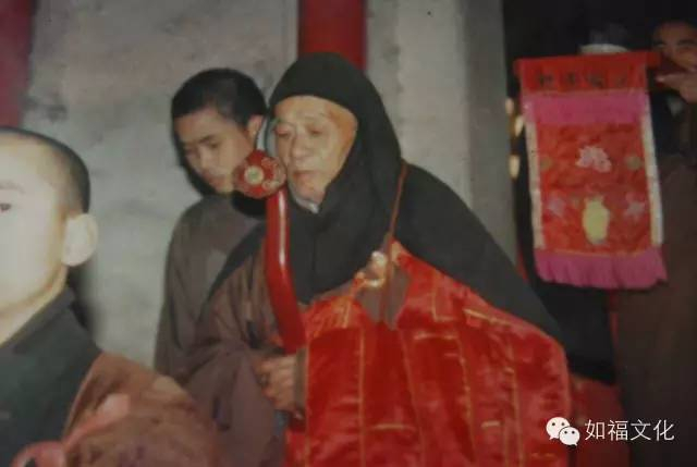化石老人——上显下光老法师 （纪念诞辰105岁）
