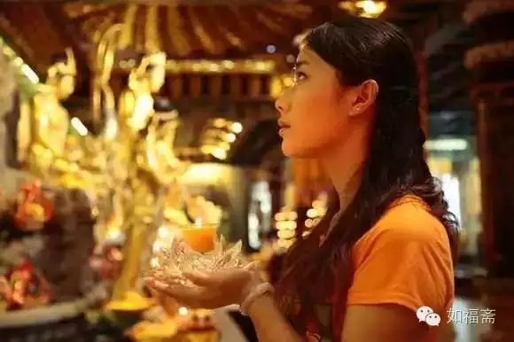 在三宝面前，居士是什么身份？
